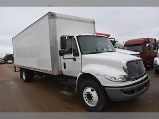 2018 International DURASTAR 4300