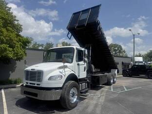 2017 Freightliner BUSINESS CLASS M2 106