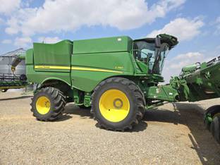 2021 John Deere S780