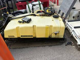 2011 John Deere HD200