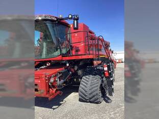 2017 Case IH 8240