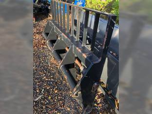 2015 Manitou 51801809