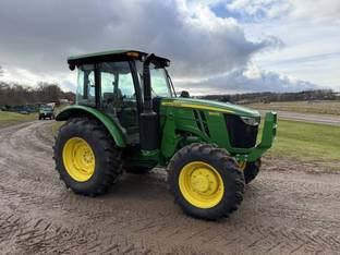 2023 John Deere 5100E