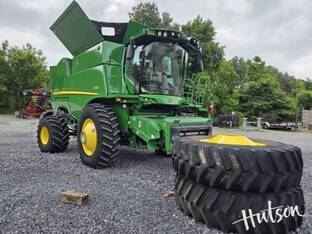 2024 John Deere S780