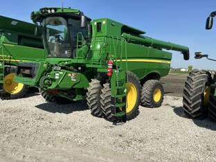 2023 John Deere S770