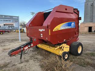 2010 New Holland BR7090