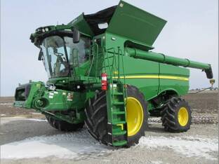 2024 John Deere S780