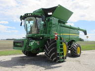 2024 John Deere S780