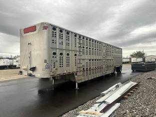 2016 Wilson PSDCL LIVESTOCK TRAILER