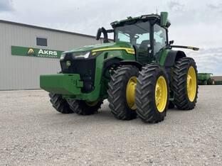 2023 John Deere 8R 370