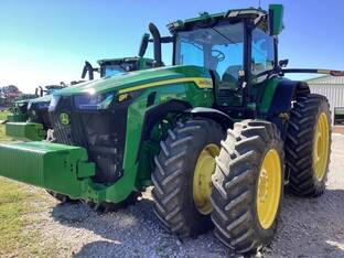 2023 John Deere 8R 340