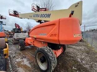 2010 JLG 1200SJP