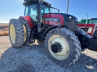 2010 Versatile 280