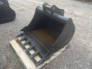 2023 NEWMAN TRACTOR 42