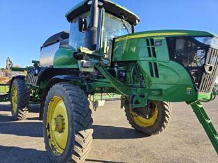 2021 John Deere R4044