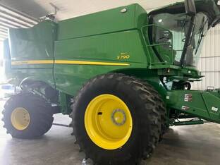 2024 John Deere S790