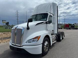 2025 Kenworth T680