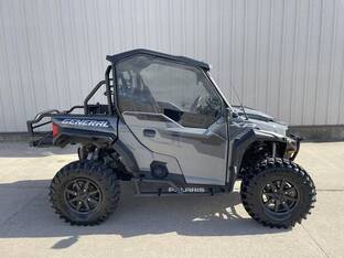 2023 Polaris GENERAL XP 1000 DELUXE