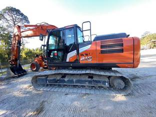 Excavators for Sale New & Used | Trackhoes for Sale