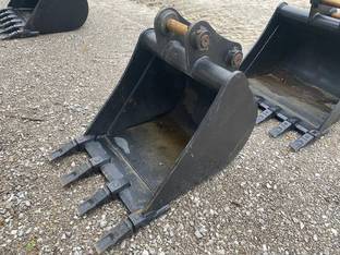 2022 Newman Tractor 24