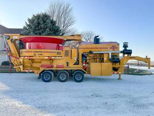 2025 HayBuster H1135