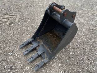 2022 NEWMAN TRACTOR 18