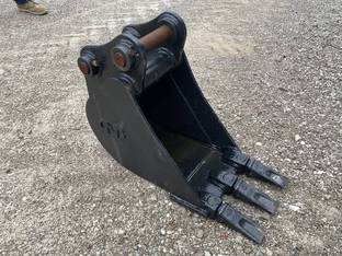 2022 NEWMAN TRACTOR 12