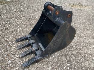 2022 NEWMAN TRACTOR 18