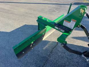 2018 Frontier RB2072