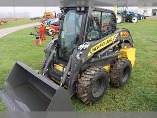 New Holland L320