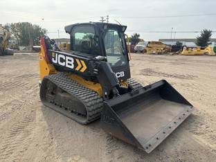 2022 JCB 3TS-8T