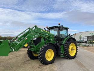 2023 John Deere 6R 195