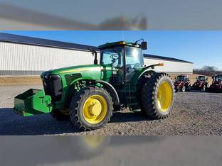 2002 John Deere 8320