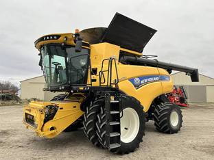 2021 New Holland CR8.90 REVELATION