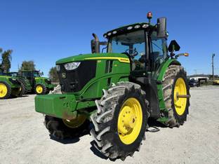 2023 John Deere 6R 215