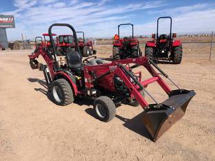 2014 Mahindra MAX 24 HST