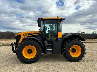 2019 JCB Fastrac 4220