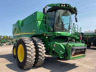 2024 John Deere S780