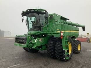 2024 John Deere S780