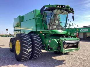 2024 John Deere S780
