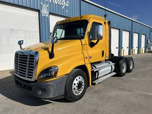 2019 Freightliner CASCADIA 125