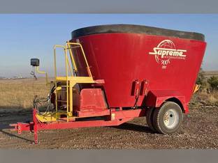 2020 Supreme International 900T