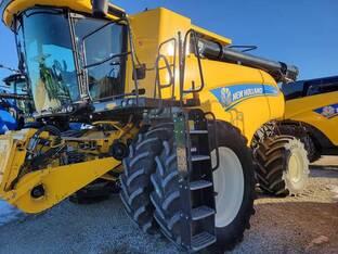 2021 New Holland CR8.90 REVELATION