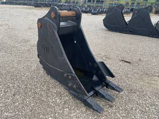 2022 NEWMAN TRACTOR 24