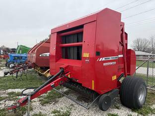 2013 Massey-Ferguson 2856