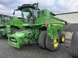 2023 John Deere S780