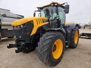 2018 JCB Fastrac 8330