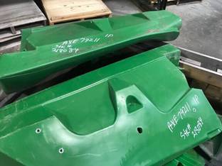 John Deere AXE79211 LH CROP DIVIDER