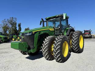 2023 John Deere 8R 340