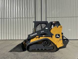 2023 John Deere 317G